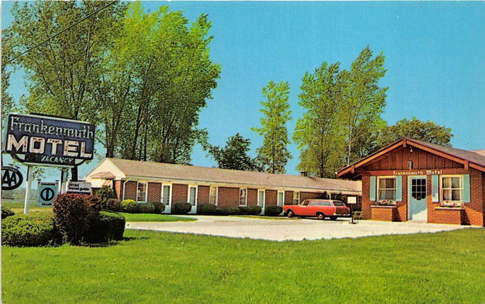 Frankenmuth Motel - Vintage Postcard (newer photo)